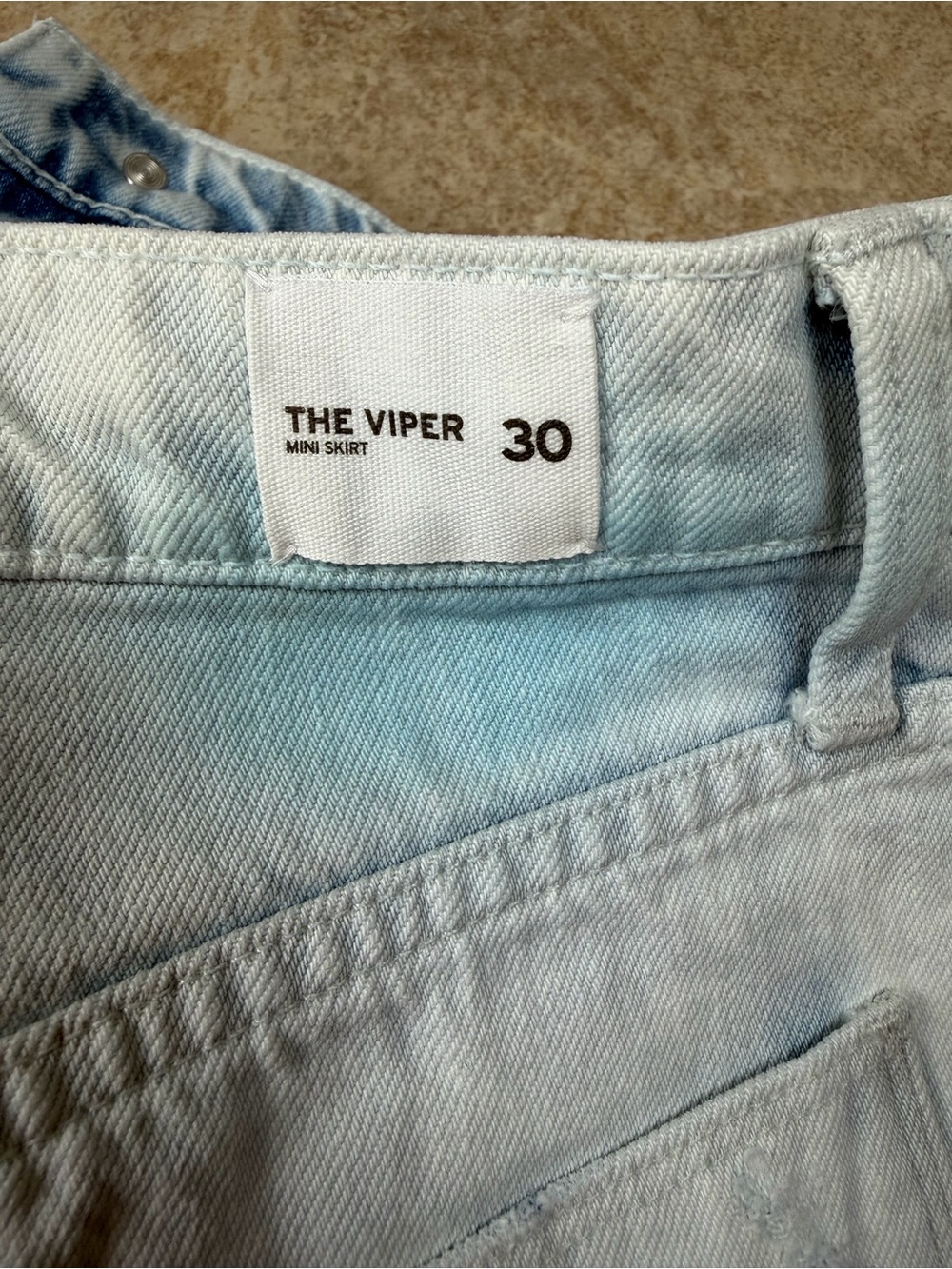 Hudson Jeans The Viper Tie Dye Mini Skirt Size:  30 - Picture 15 of 15